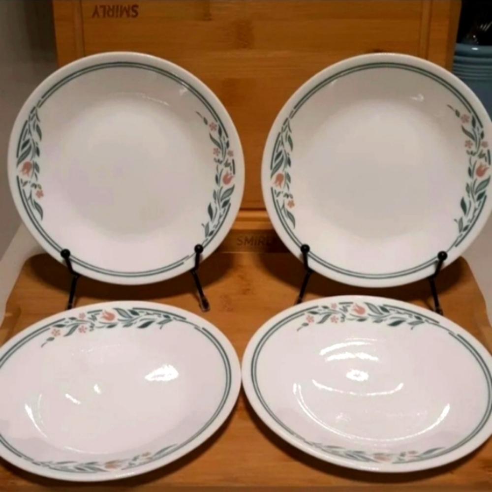 (4) Vintage Corelle ROSEMARIE Bread & Butter/ Dessert Plates 6¾" White & Green